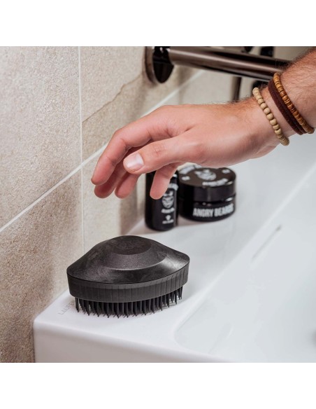Angry Beards All-Rounder Carbon Brush